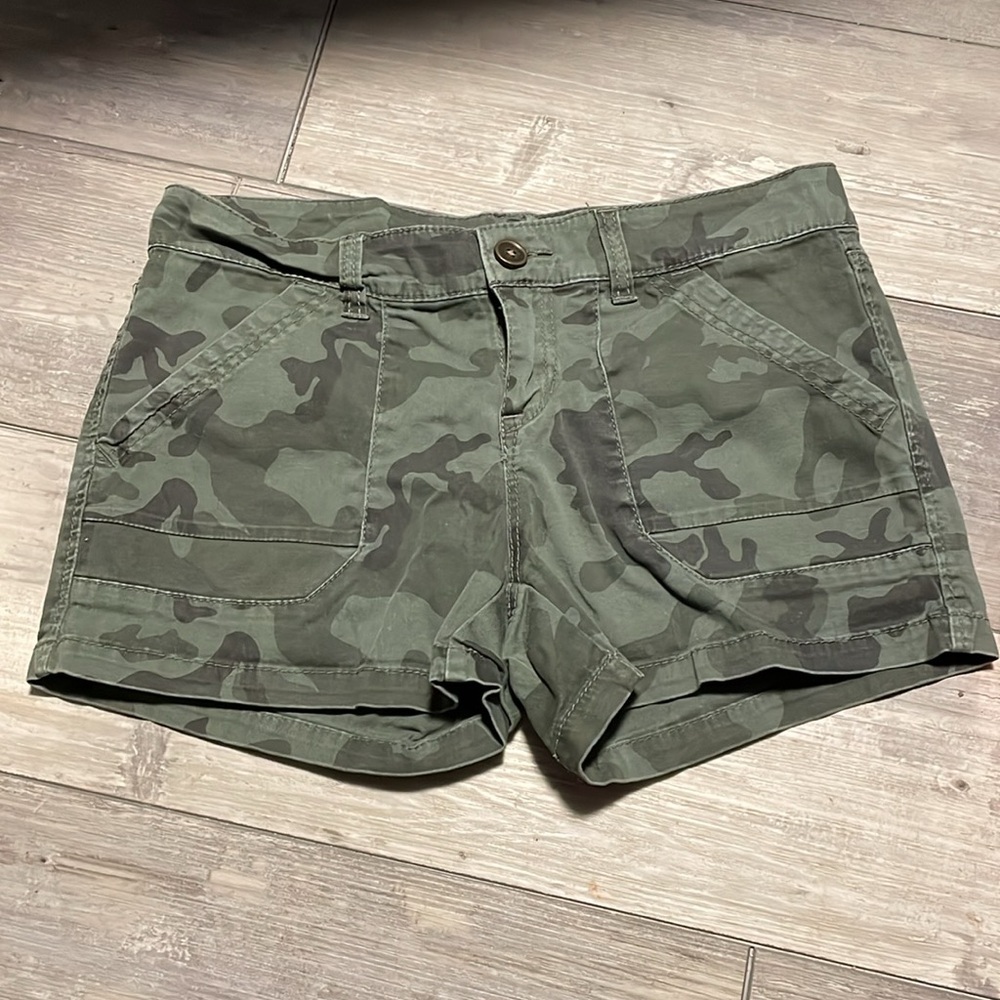 Unionbay Y2K camo shorts